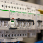 disgiuntori schneider eletric